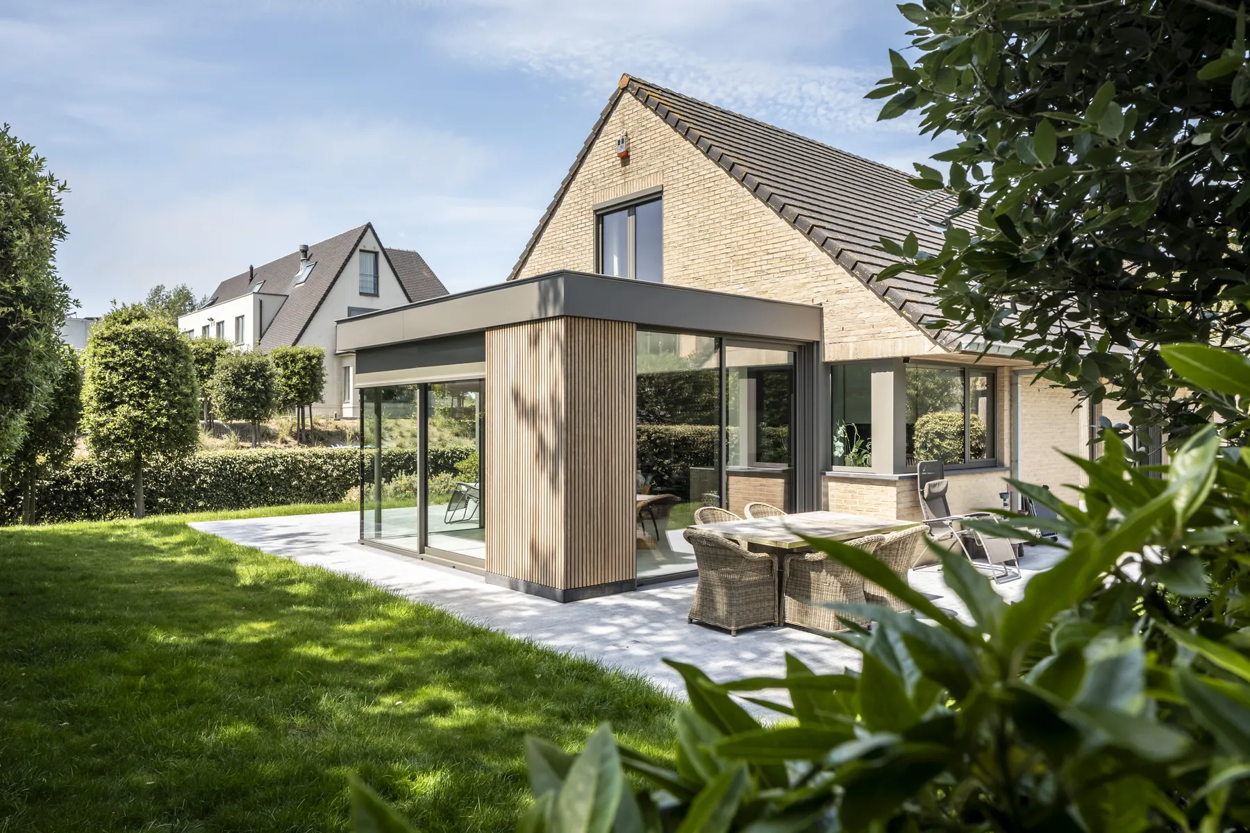 Verbouwen en uitbreiden woning DN Oostduinkerke